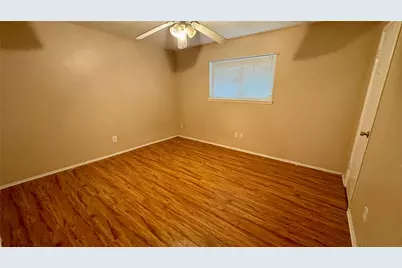 67 E White Willow Circle, The Woodlands, TX 77381 - Photo 13