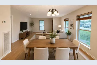 67 E White Willow Circle, The Woodlands, TX 77381 - Photo 5