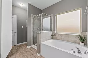 21819 Red Arbor Dr, Humble, TX 77338 - Photo 25