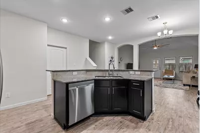 21819 Red Arbor Drive, Humble, TX 77338 - Photo 9