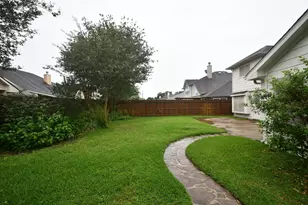 10430 Sanibel Falls Ct, Houston, TX 77095 - Photo 37