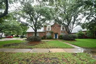 10430 Sanibel Falls Ct, Houston, TX 77095 - Photo 3
