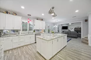 2106 White Eagle Ln, Katy, TX 77450 - Photo 9