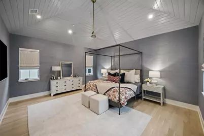 4609 Holly Street, Bellaire, TX 77401 - Photo 25