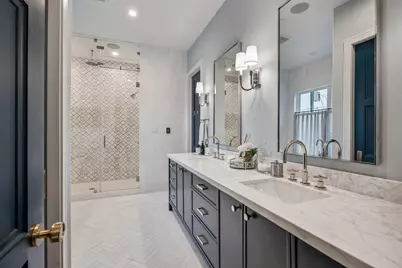4609 Holly Street, Bellaire, TX 77401 - Photo 29