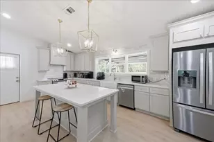 11565 Greenway Dr, Beaumont, TX 77705 - Photo 15