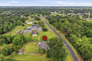 11565 Greenway Dr, Beaumont, TX 77705 - Photo 3