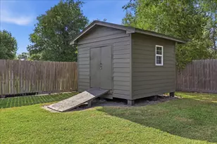 11565 Greenway Dr, Beaumont, TX 77705 - Photo 33