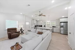 11565 Greenway Dr, Beaumont, TX 77705 - Photo 19