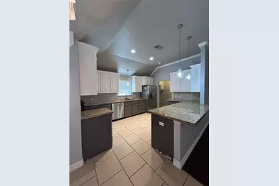 113 Eagle Nest Court, Richwood, TX 77566 - Photo 5