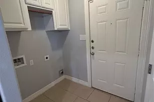 113 Eagle Nest Ct, Richwood, TX 77566 - Photo 7