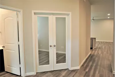 14131 Lake Lodge Drive, Conroe, TX 77384 - Photo 9