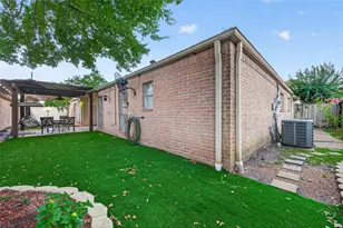 14222 Stokesmount Dr, Houston, TX 77077 - Photo 47