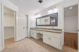 14222 Stokesmount Dr, Houston, TX 77077 - Photo 31