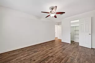 14222 Stokesmount Dr, Houston, TX 77077 - Photo 35