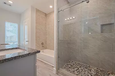 7926 Easter Street, Houston, TX 77088 - Photo 13