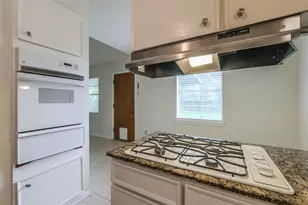 7614 Grape St, Houston, TX 77074 - Photo 7