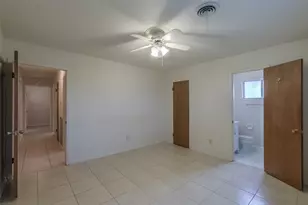 7614 Grape St, Houston, TX 77074 - Photo 11
