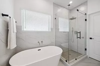 5622 Camino Encantado Drive, Houston, TX 77091 - Photo 25