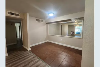 5665 Birchmont Drive #H, Houston, TX 77091 - Photo 19