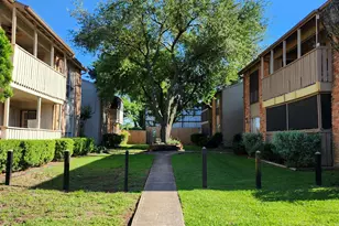 5665 Birchmont Dr, Houston, TX 77091 - Photo 3