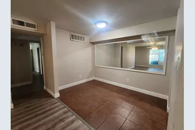 5665 Birchmont Drive #H, Houston, TX 77091 - Photo 21