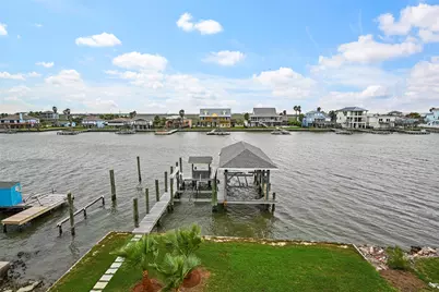 1243 Pilot Lane, Galveston, TX 77554 - Photo 35