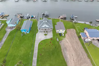 1243 Pilot Lane, Galveston, TX 77554 - Photo 5