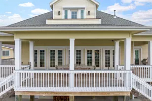 1243 Pilot Ln, Galveston, TX 77554 - Photo 3