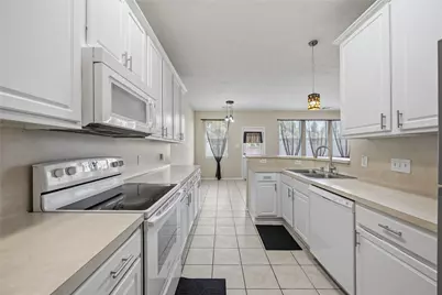 2951 Hackamore Hollow Lane, Houston, TX 77014 - Photo 7