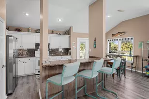 18410 E De Vaca Ln, Galveston, TX 77554 - Photo 17