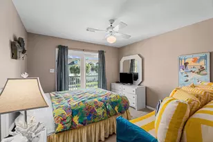 18410 E De Vaca Ln, Galveston, TX 77554 - Photo 35