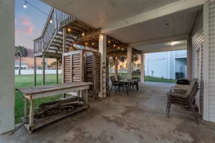 18410 E De Vaca Ln, Galveston, TX 77554 - Photo 43