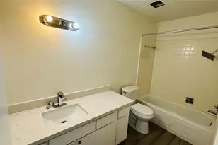 11437 Beechnut St, Houston, TX 77072 - Photo 3