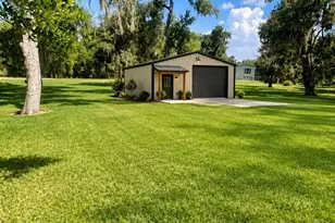 3689 County Rd 851A, Brazoria, TX 77422 - Photo 11