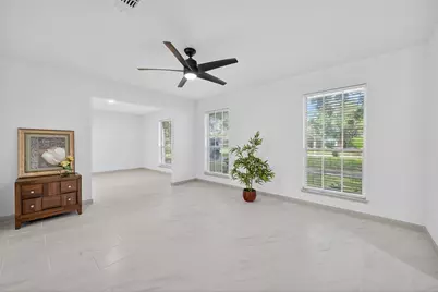 5731 Willowbend Boulevard, Houston, TX 77096 - Photo 11
