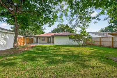 5731 Willowbend Boulevard, Houston, TX 77096 - Photo 47