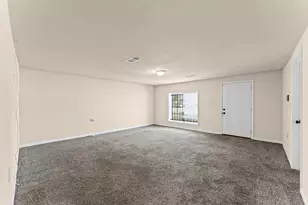 1106 5th St, Hempstead, TX 77445 - Photo 11