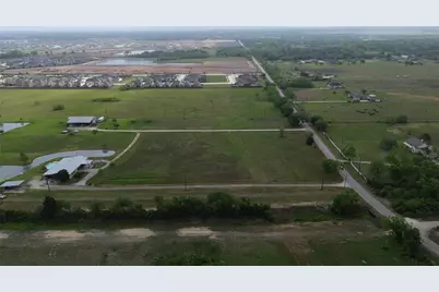 10318 County Road 67, Manvel, TX 77578 - Photo 13