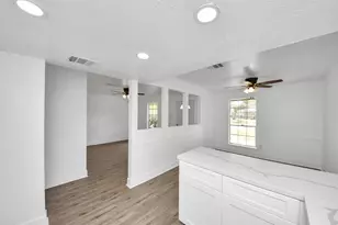 7418 Williams St, Houston, TX 77040 - Photo 9