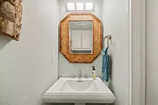 13318 Binnacle Way, Galveston, TX 77554 - Photo 19