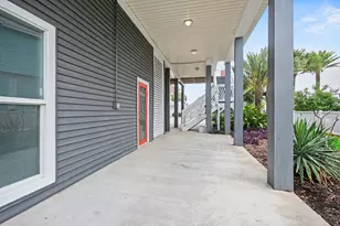 13318 Binnacle Way, Galveston, TX 77554 - Photo 7