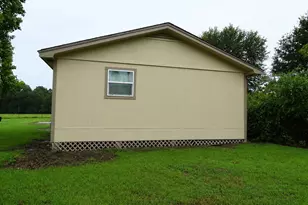 820 Camp Seale Rd, Livingston, TX 77351 - Photo 27