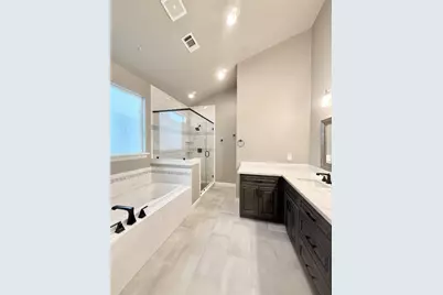 2116 Couch Street, Houston, TX 77008 - Photo 23