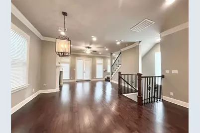 2116 Couch Street, Houston, TX 77008 - Photo 9