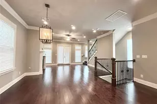 2116 Couch St, Houston, TX 77008 - Photo 9