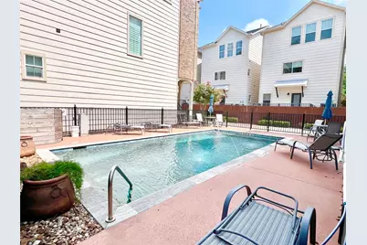 2116 Couch Street, Houston, TX 77008 - Photo 3