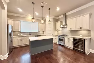 2116 Couch St, Houston, TX 77008 - Photo 13