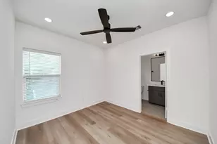 3313 Daphne St, Houston, TX 77021 - Photo 19