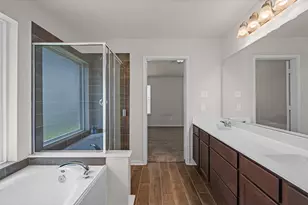 918 Willow Timber Dr, Houston, TX 77090 - Photo 9